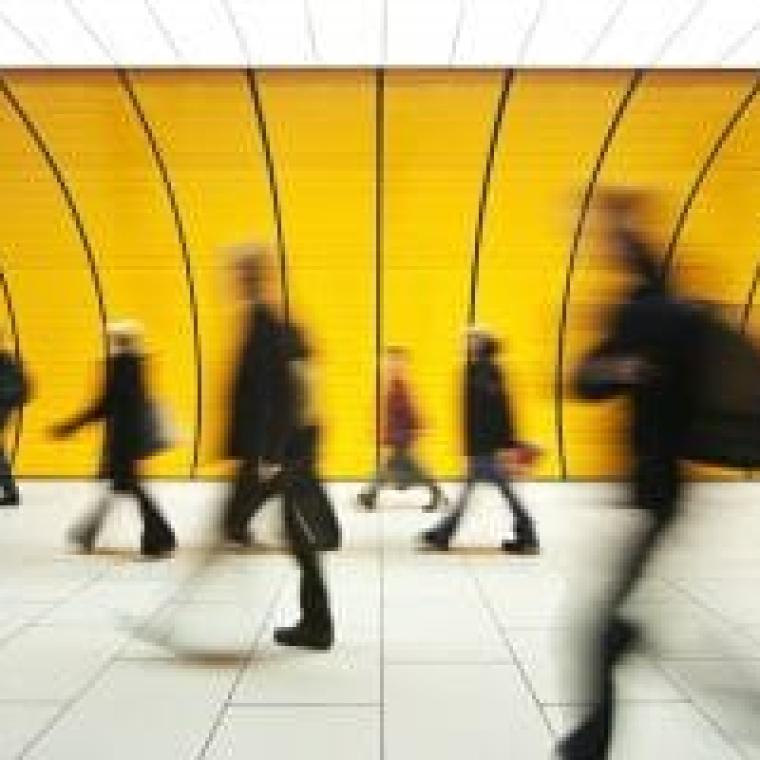 Tunnel crowd