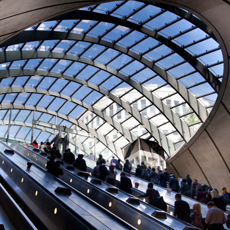 London tube, Canary Wharf station