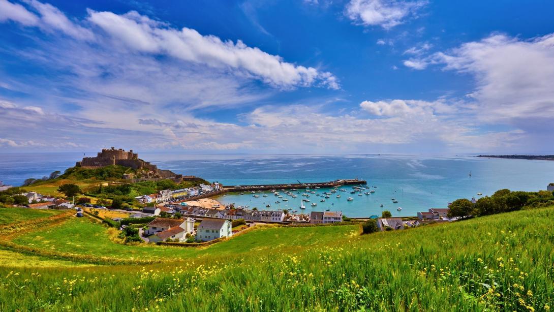 Switching entity providers in Jersey is easier than you think